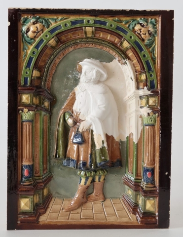 Kachlica s postavou po vytmelení