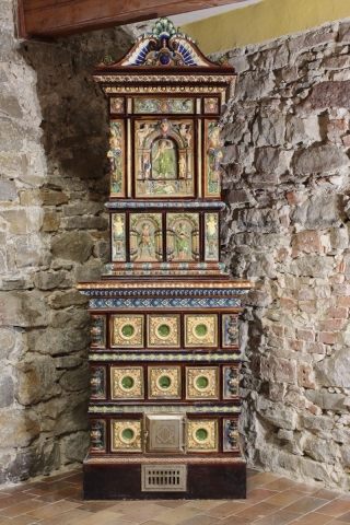 Pec po reštaurovaní a postavení