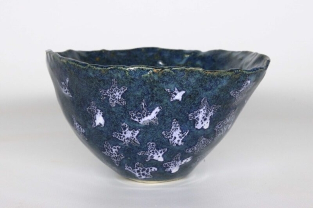 012 miska z kameniny glazovaná farebnými glazúrami