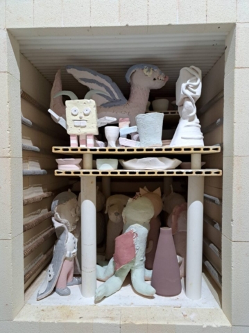 Naložená pec s oglazovanými výrobkami