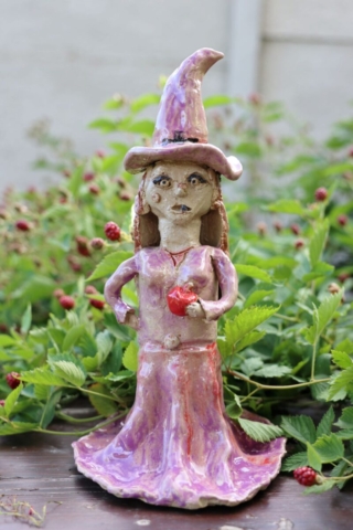 Čiernokňažníčka s černicami, Katka